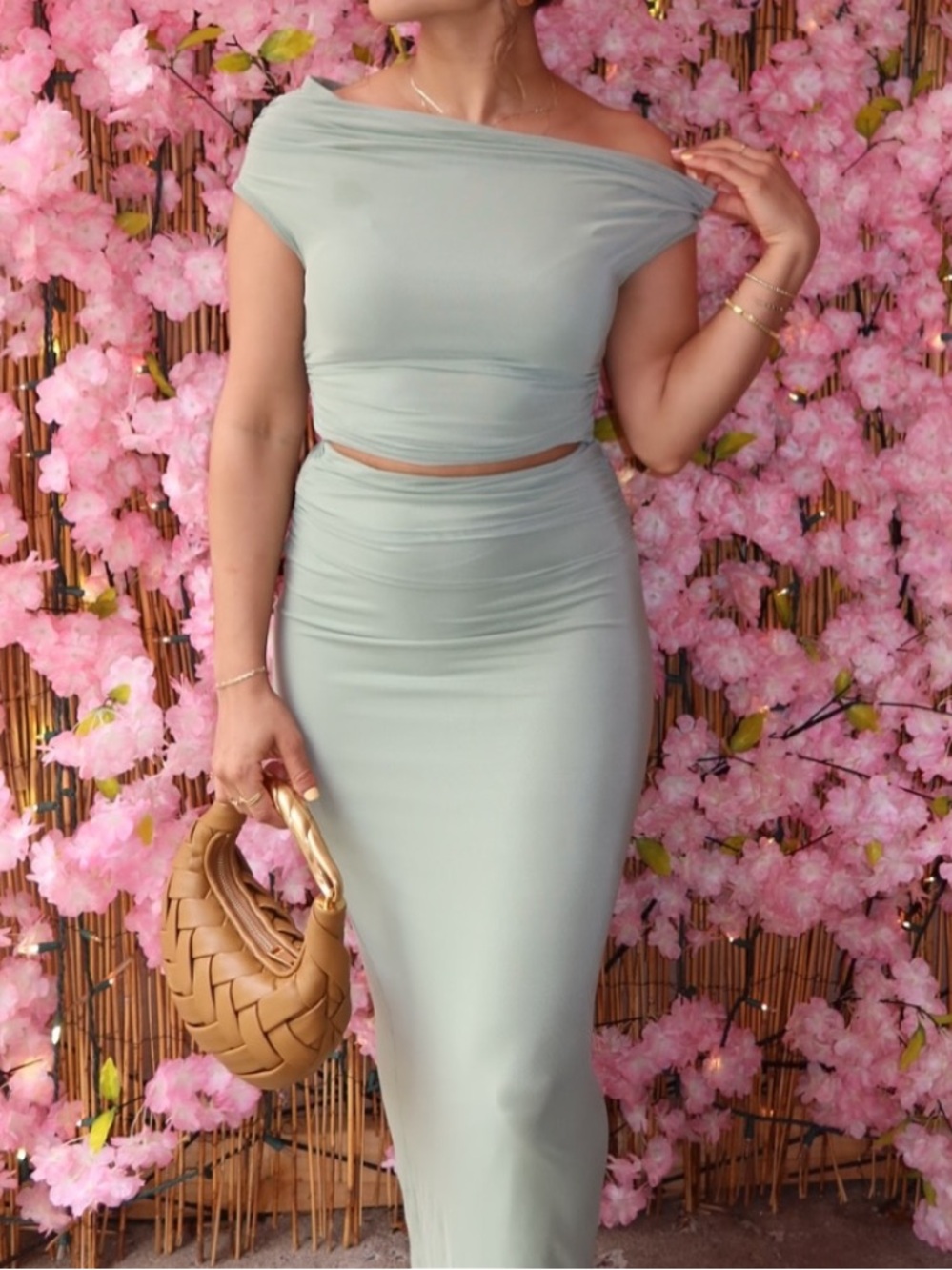 Women’s Sage Green High-Waist Midi Skirt